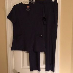 Navy scrub set